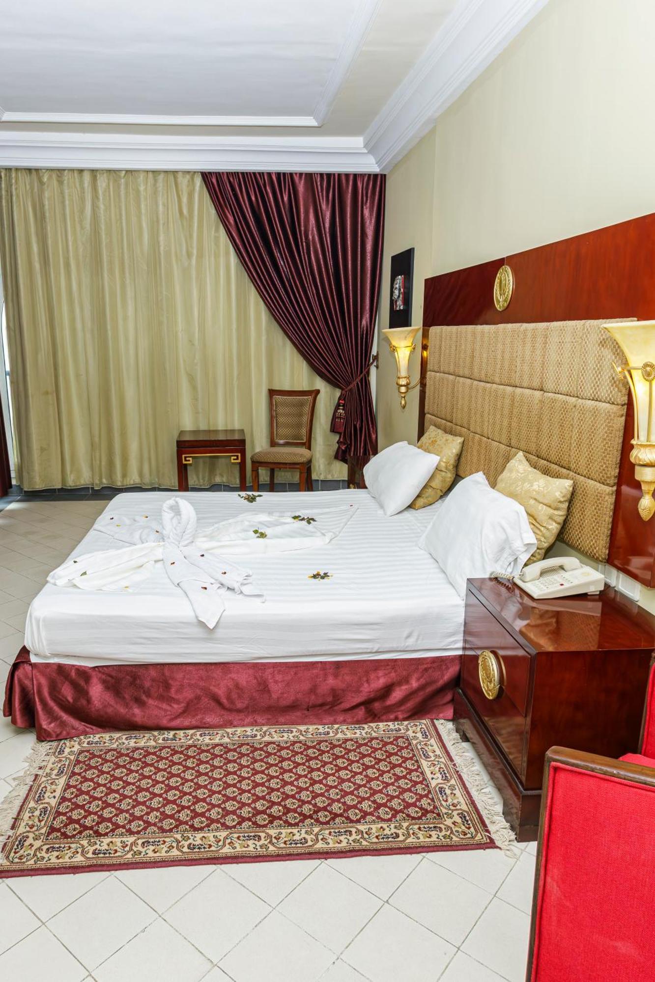 César Palace Hotel