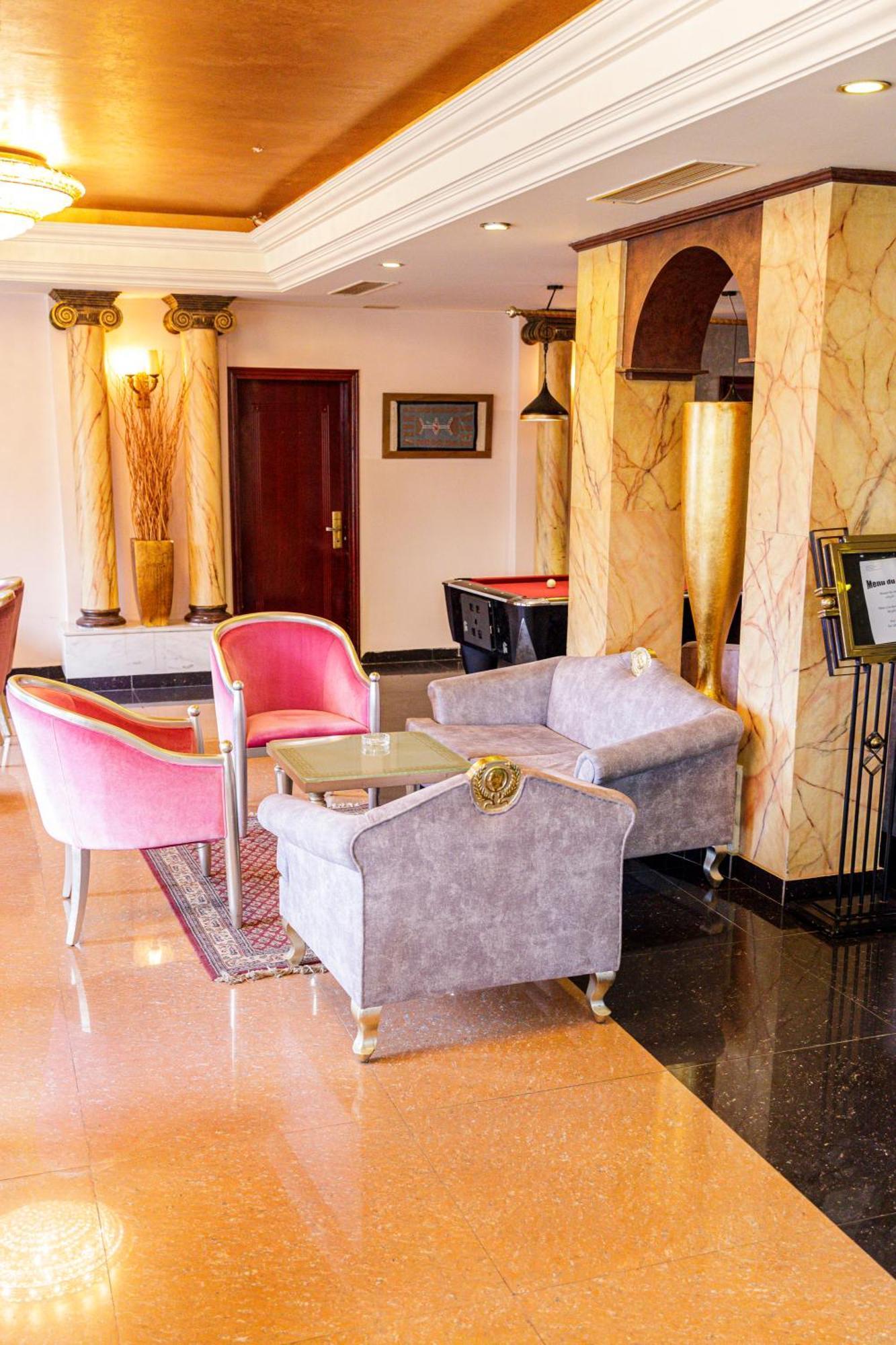 César Palace Hotel 4*