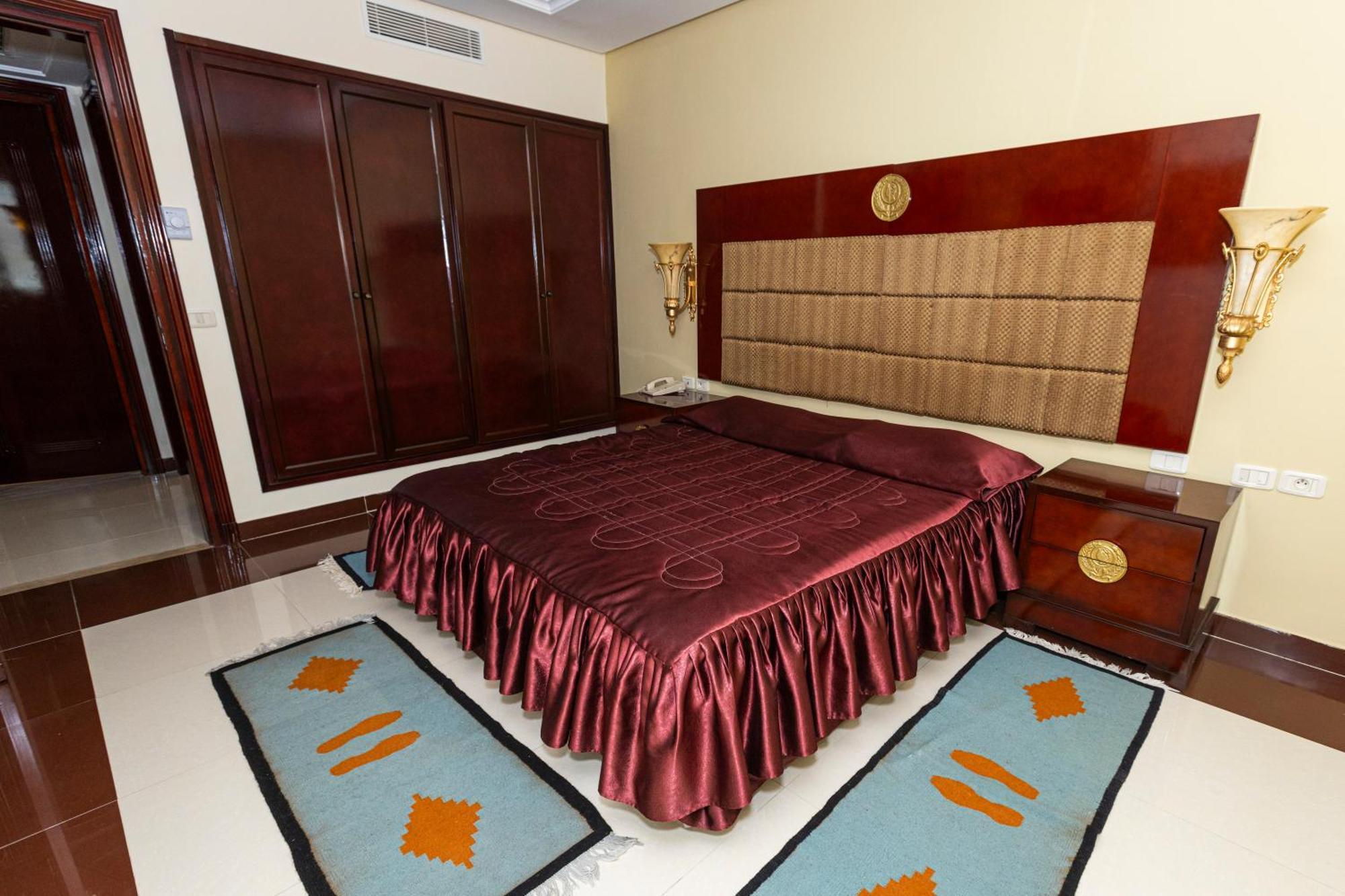 Hotel Cesar Palace 4*